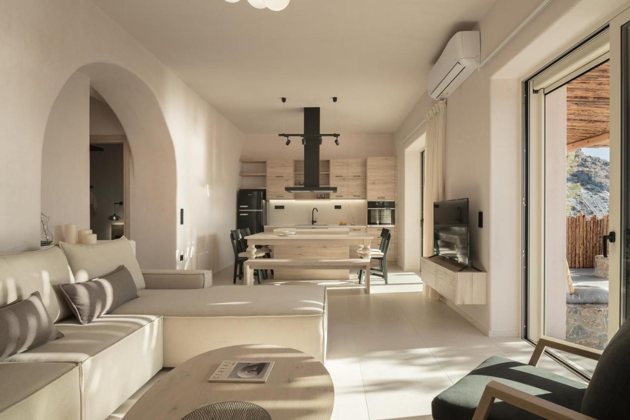Isla Beach House, A Timeless Retreat, By Thinkvilla 담노니 외부 사진